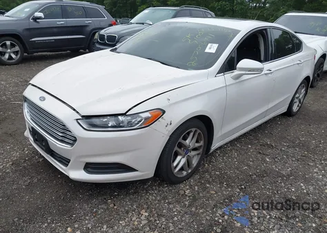 2013 Ford Fusion Se z USA, uszkodzony, nr VIN 3FA6P0HR0DR121888